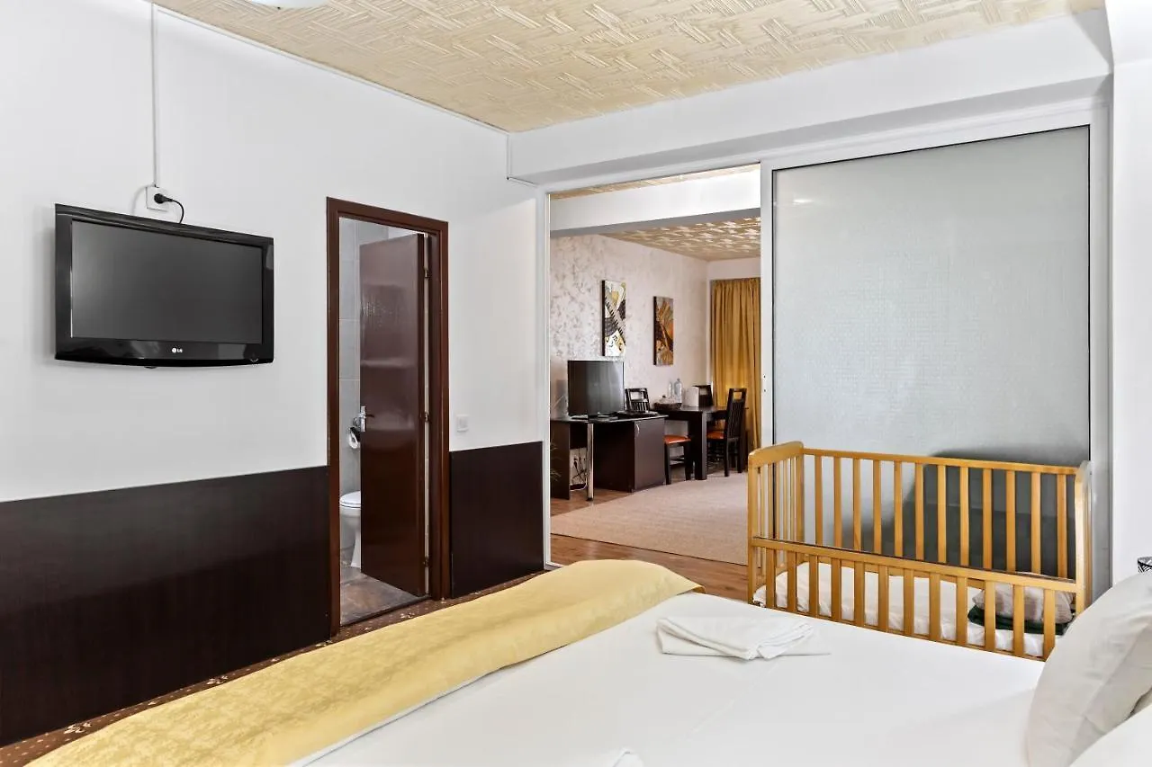 Hotel Charter Otopeni Romania
