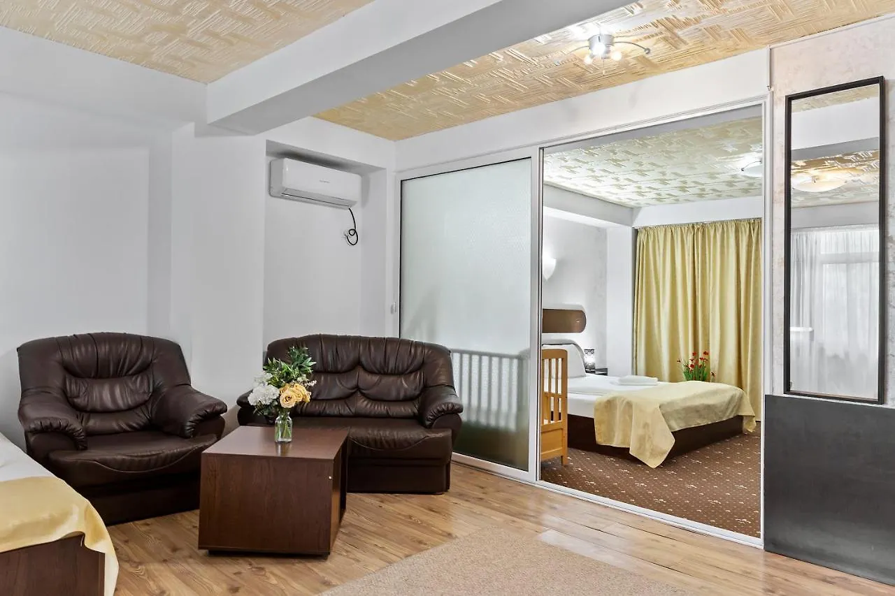 Hotel Charter Otopeni