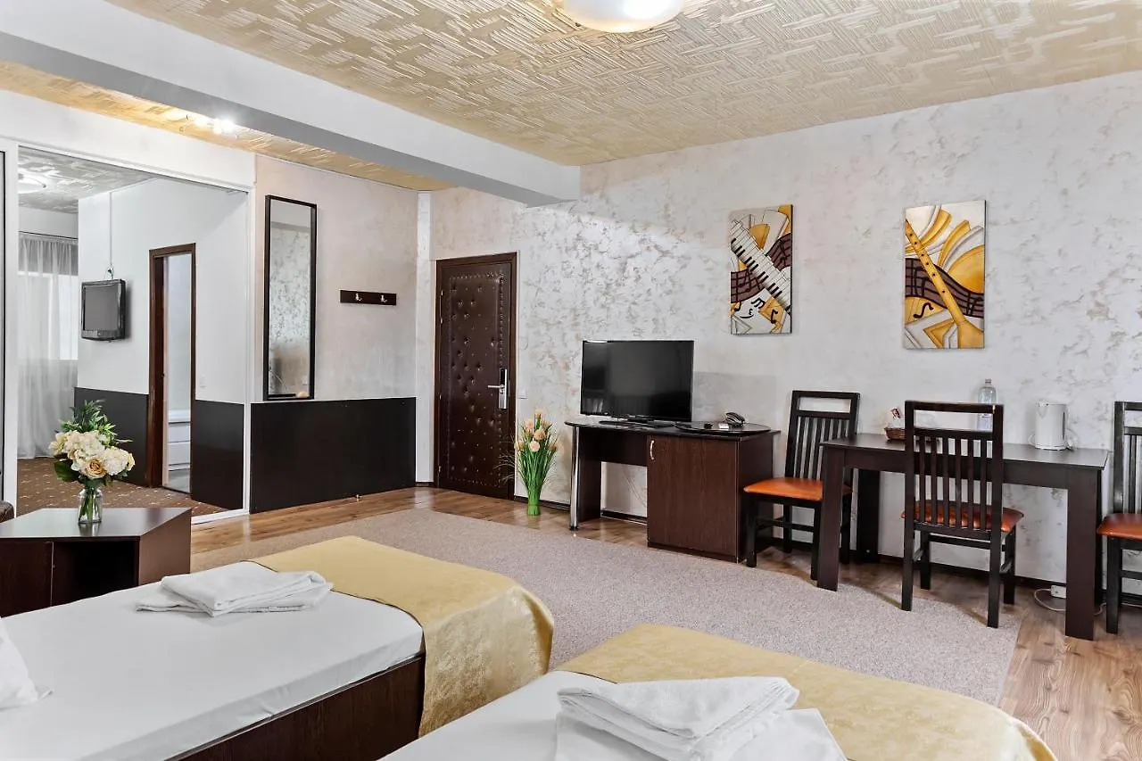 Hotel Charter Otopeni 3*,  Romania