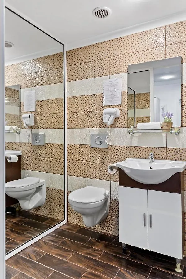 Hotel Charter Otopeni