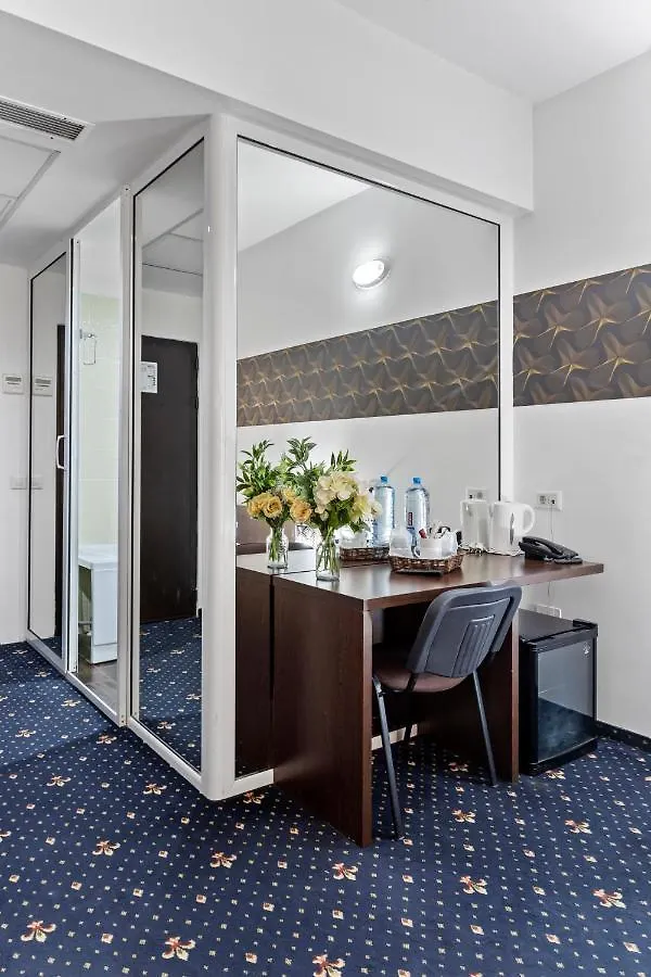 Hotel Charter Otopeni